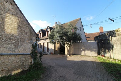 /international/fr/villebarou-centre-val-de-loire-310104476421/