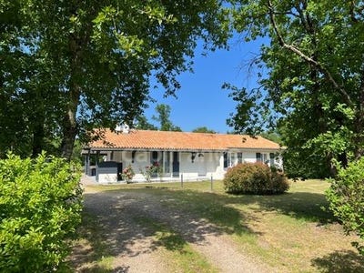 /international/fr/lagorce-aquitaine-310099711163/