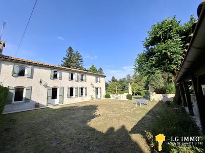 /international/fr/saint-georges-des-agouts-charente-310100939103/?lang=es