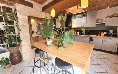 /international/fr/sainte-soulle-charente-310098975000/