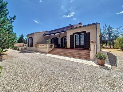 /international/fr/le-luc-provence-alpes-cote-d-azur-310108566135/