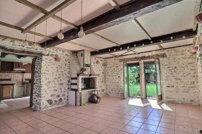/international/fr/chemin-des-clapys-cluny-burgundy-310107218161/