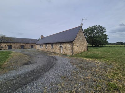 /international/fr/la-chapelle-rainsouin-pays-de-la-loire-310108117870/