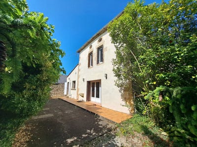 /international/fr/saint-macaire-aquitaine-310099684433/?lang=zh-tw