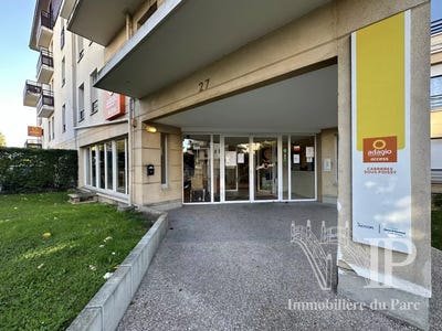 /international/fr/carrieres-sous-poissy-ile-de-france-310099618027/