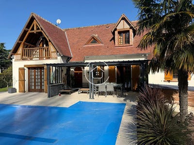 /international/fr/la-chapelle-vendomoise-centre-val-de-loire-310105969086/