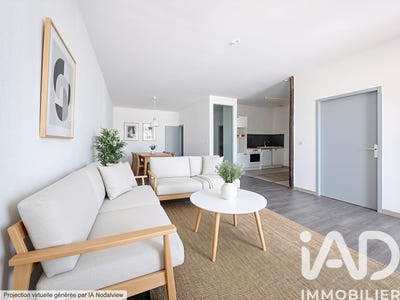 /international/fr/uchaud-languedoc-roussillon-310107322334/