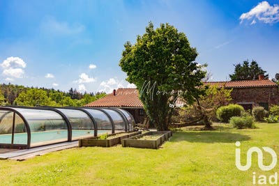 /international/fr/saint-hilaire-le-vouhis-pays-de-la-loire-310099781534/?lang=en