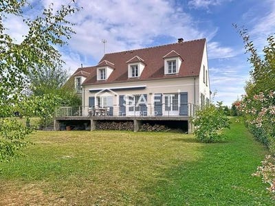 /international/fr/senlis-picardie-310101883979/