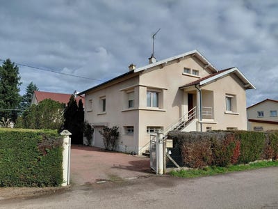 /international/fr/pouilly-sous-charlieu-rhone-310109201624/