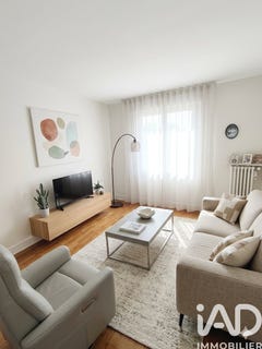 /international/fr/tours-centre-val-de-loire-310106411650/