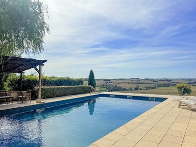 /international/fr/saint-puy-midi-pyrenees-310107410949/