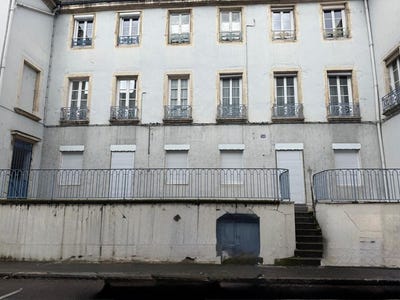 /international/fr/60-rue-d-autun-chalon-sur-saone-burgundy-310108591252/