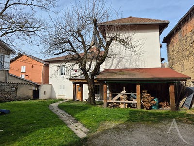 /international/fr/saint-etienne-de-saint-geoirs-rhone-310106415144/