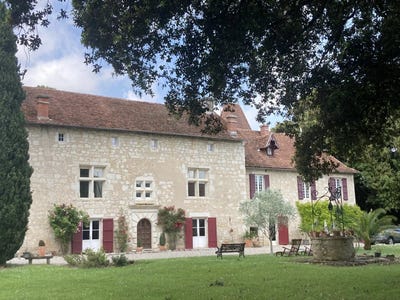 /international/fr/agen-aquitaine-310104337427/