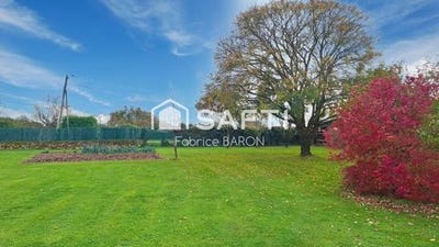 /international/fr/archigny-charente-310103348920/