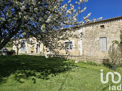 /international/fr/sainte-radegonde-aquitaine-310098863599/