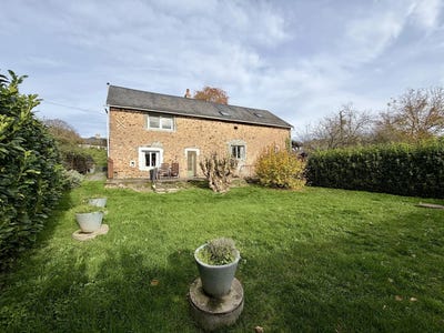 /international/fr/montigny-en-morvan-burgundy-310105409282/