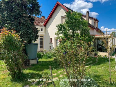 /international/fr/sainte-eulalie-d-ans-aquitaine-310108673668/