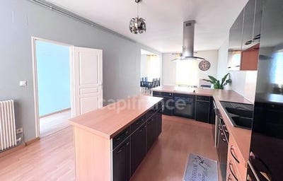 /international/fr/epernay-ardennes-310101382589/?lang=pt