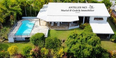 /international/fr/sainte-luce-rhone-310107580647/