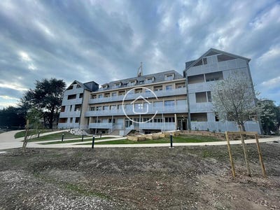 /international/fr/blois-centre-val-de-loire-310107886954/