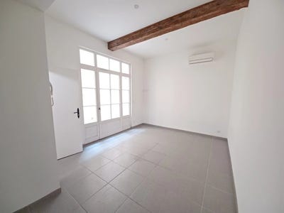 /international/fr/beaucaire-languedoc-roussillon-310105083529/