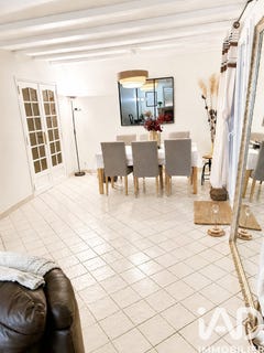 /international/fr/crepy-en-valois-picardie-310103613024/