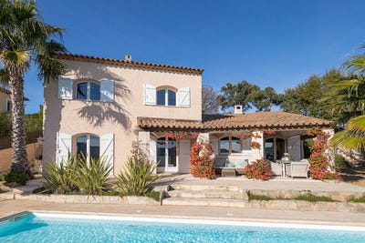 /international/fr/les-adrets-de-l-esterel-hh-15744989-les-adrets-de-l-esterel-provence-alpes-cote-d-azur-310100957988/?lang=fr