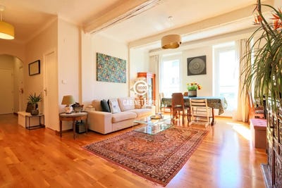 /international/fr/hyeres-provence-alpes-cote-d-azur-310108376775/