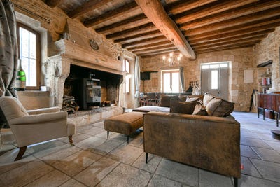 /international/fr/uzes-aquitaine-310106020616/