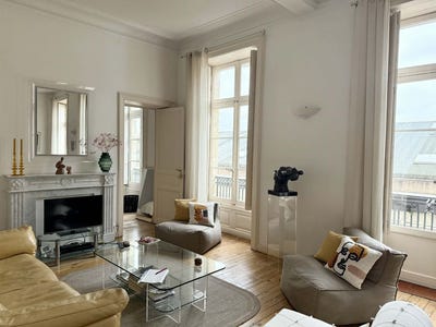 /international/fr/carcassonne-languedoc-roussillon-310106282445/