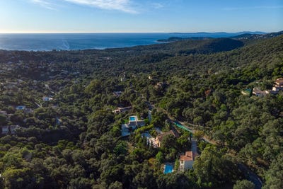/international/fr/la-croix-valmer-hh-15222074-la-croix-valmer-provence-alpes-cote-d-azur-310100956530/