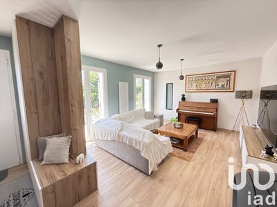 /international/fr/poitiers-charente-310100887232/