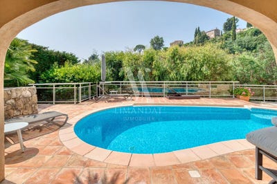 /international/fr/mandelieu-la-napoule-provence-alpes-cote-d-azur-310100857473/?lang=pt