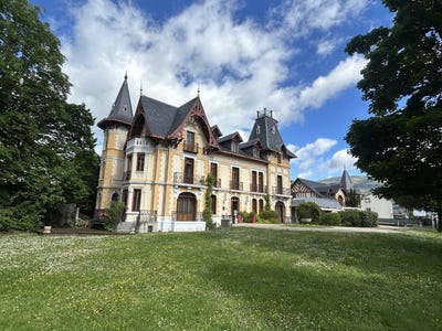 /international/fr/tarascon-sur-ariege-midi-pyrenees-310107709562/