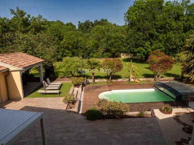 /international/fr/bidos-aquitaine-310108629039/