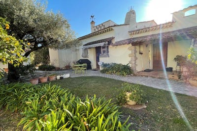 /international/fr/mougins-provence-alpes-cote-d-azur-310101110553/?lang=zh-cn