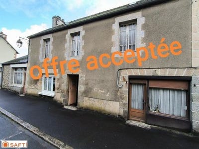 /international/fr/belle-isle-en-terre-brittany-310105408190/