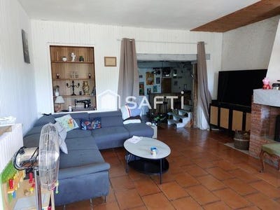 /international/fr/guitalens-l-albarede-midi-pyrenees-310101927316/