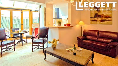 /international/fr/sarlat-la-caneda-aquitaine-310105369873/