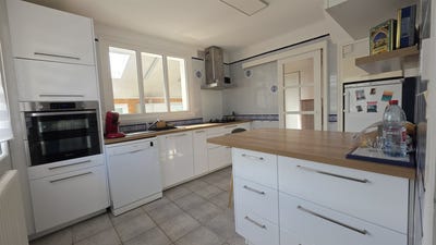 /international/fr/camaret-sur-mer-brittany-310107775037/