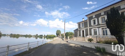 /international/fr/vignonet-aquitaine-310099612488/?lang=en