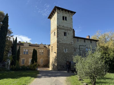 /international/fr/auch-midi-pyrenees-310106780709/