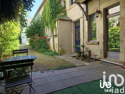 /international/fr/les-aix-d-angillon-centre-val-de-loire-310100959586/