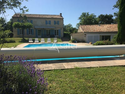 /international/fr/saint-emilion-aquitaine-310107760174/