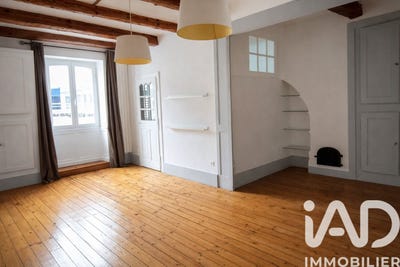 /international/fr/lons-le-saunier-franche-comte-310107320361/