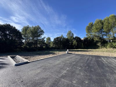 /international/fr/saint-bauzille-de-montmel-languedoc-roussillon-310105212775/