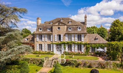 /international/fr/aurillac-auvergne-310108928800/