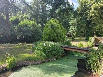 /international/fr/bauge-en-anjou-pays-de-la-loire-310108488043/